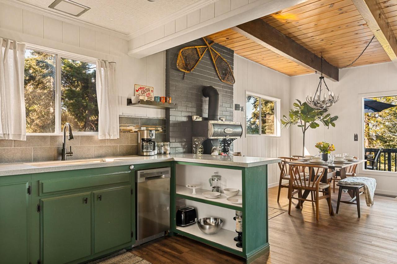 Romantic & Family Friendly Chalet In The Woods Лейк-Арроугед Екстер'єр фото