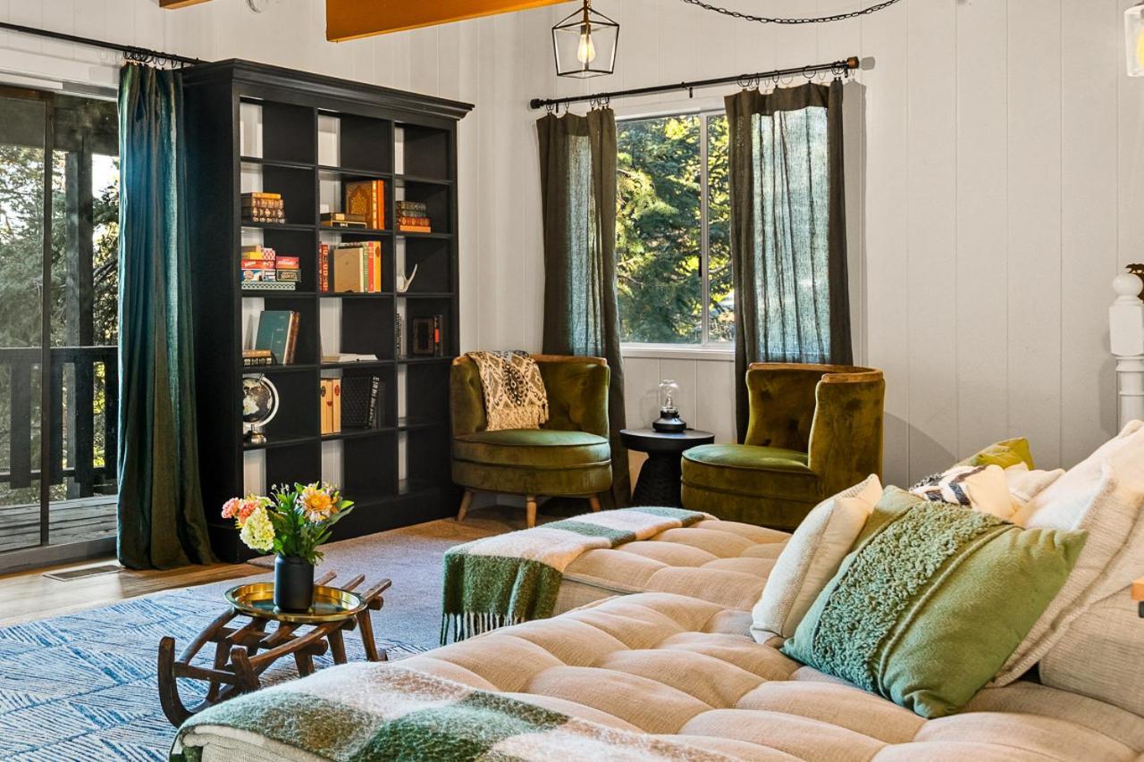 Romantic & Family Friendly Chalet In The Woods Лейк-Арроугед Екстер'єр фото