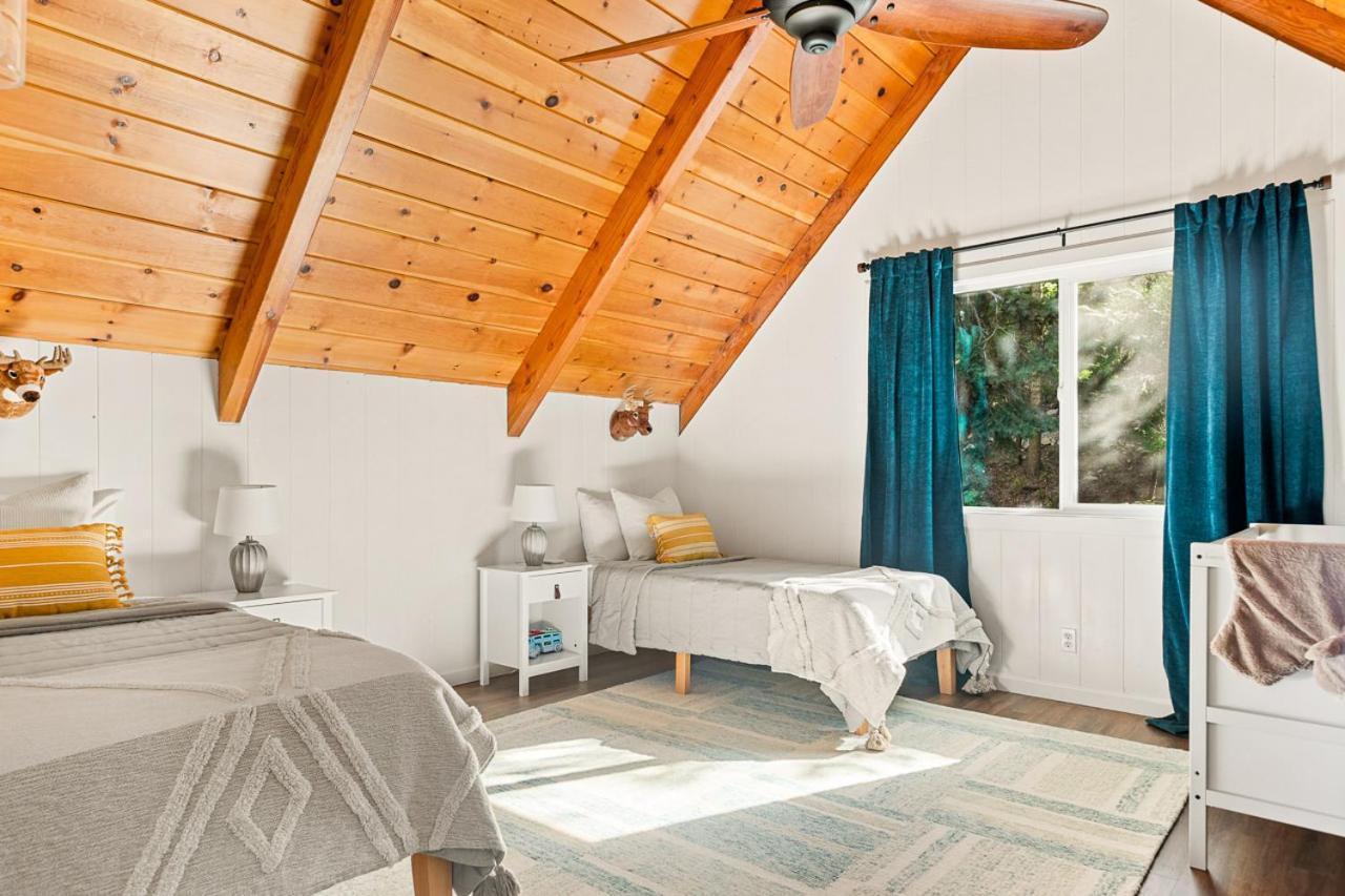 Romantic & Family Friendly Chalet In The Woods Лейк-Арроугед Екстер'єр фото